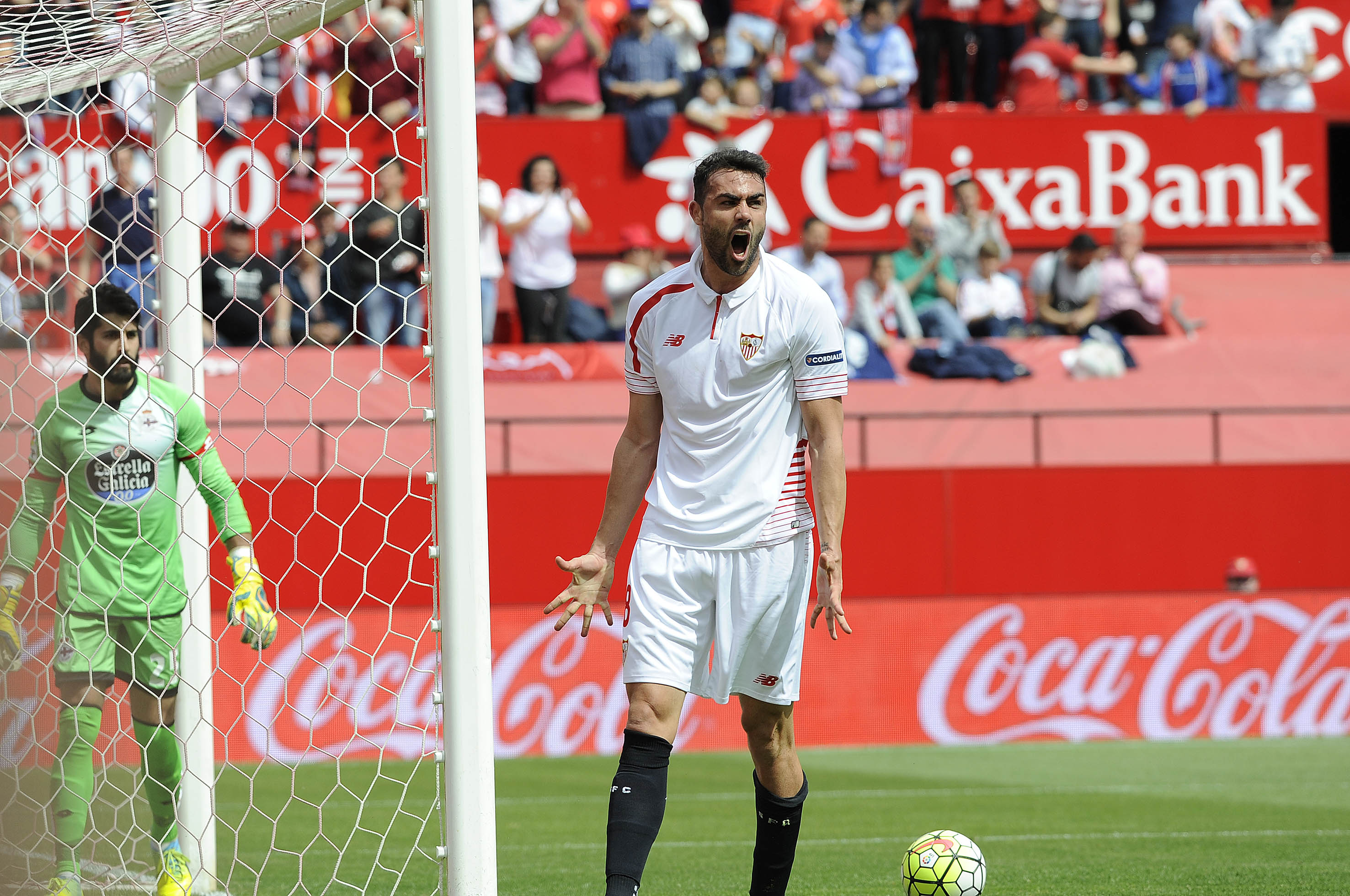 Iborra en el Sevilla FC-Deportivo 