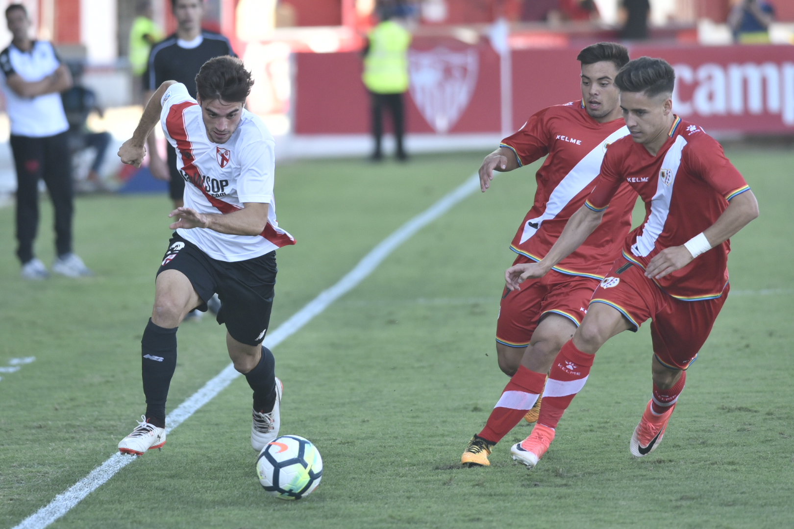 David Carmona del Sevilla Atlético ante el Rayo