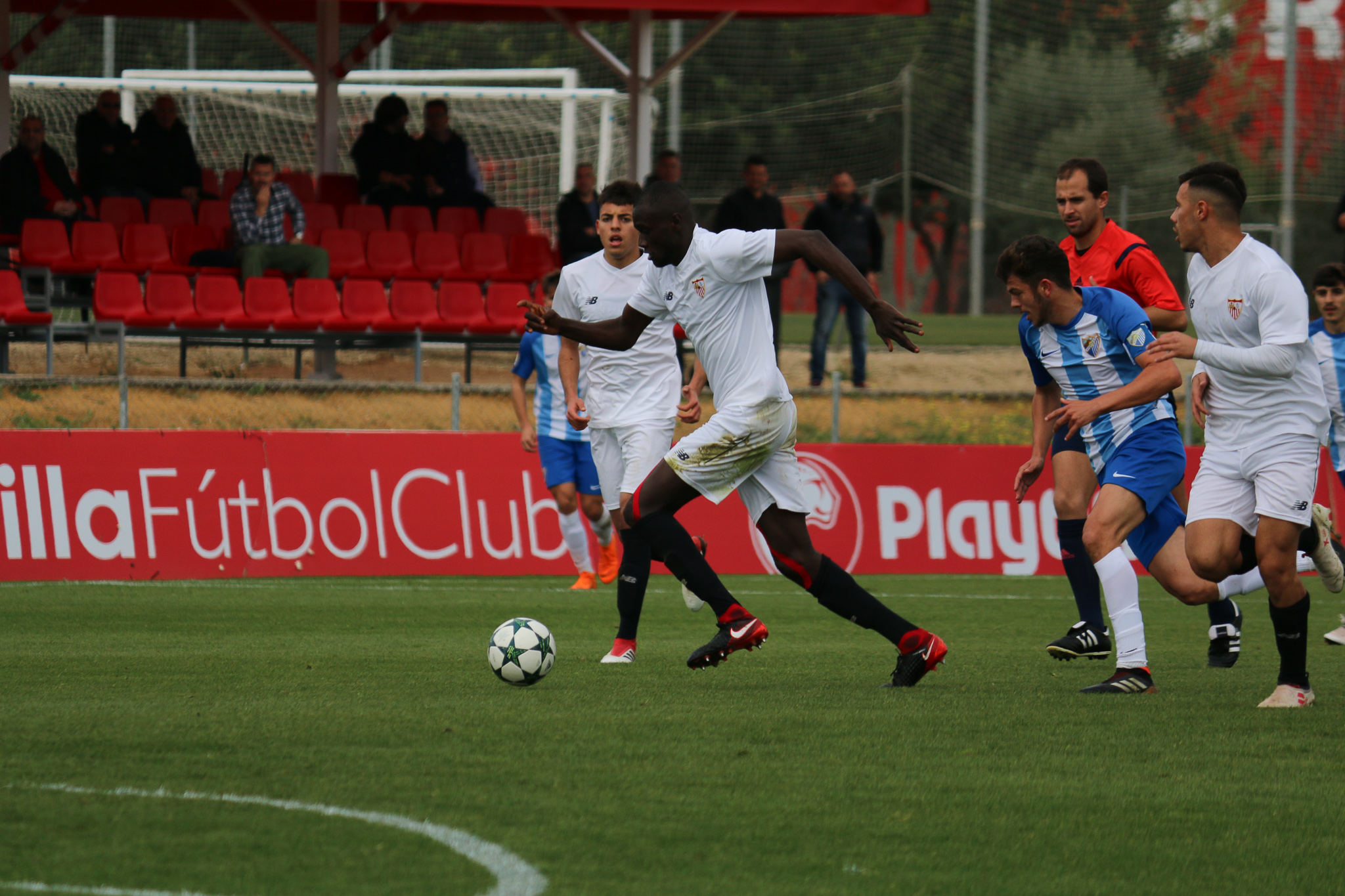 Mamadou jugador Sevilla FC División de Honor
