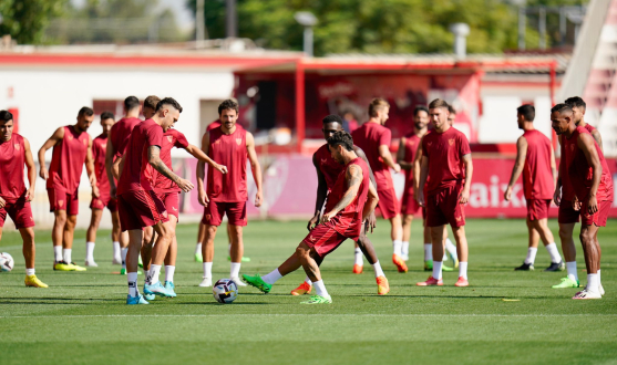 Entrenamiento del Sevilla FC el 26 de agosto