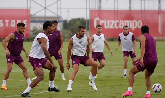 Sevilla FC training 