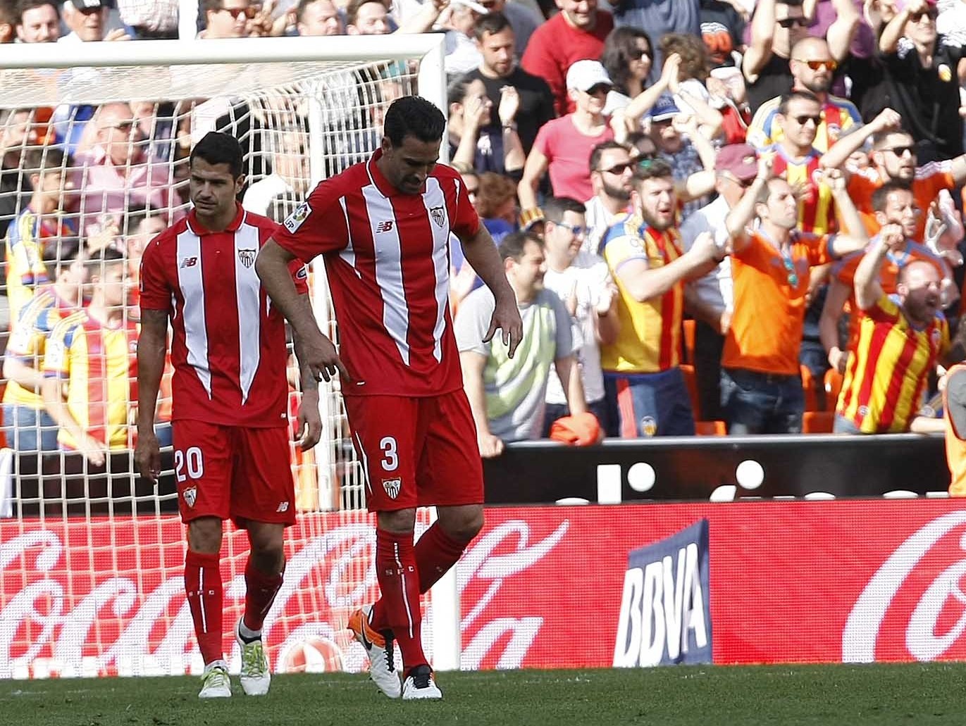 Decepción tras el 2-1 del Valencia al Sevilla