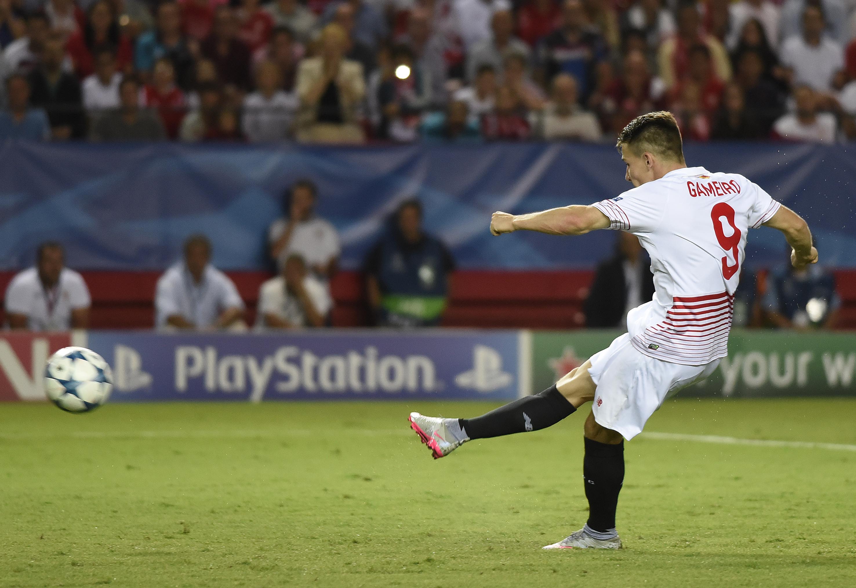 Gameiro, Sevilla FC-Borussia