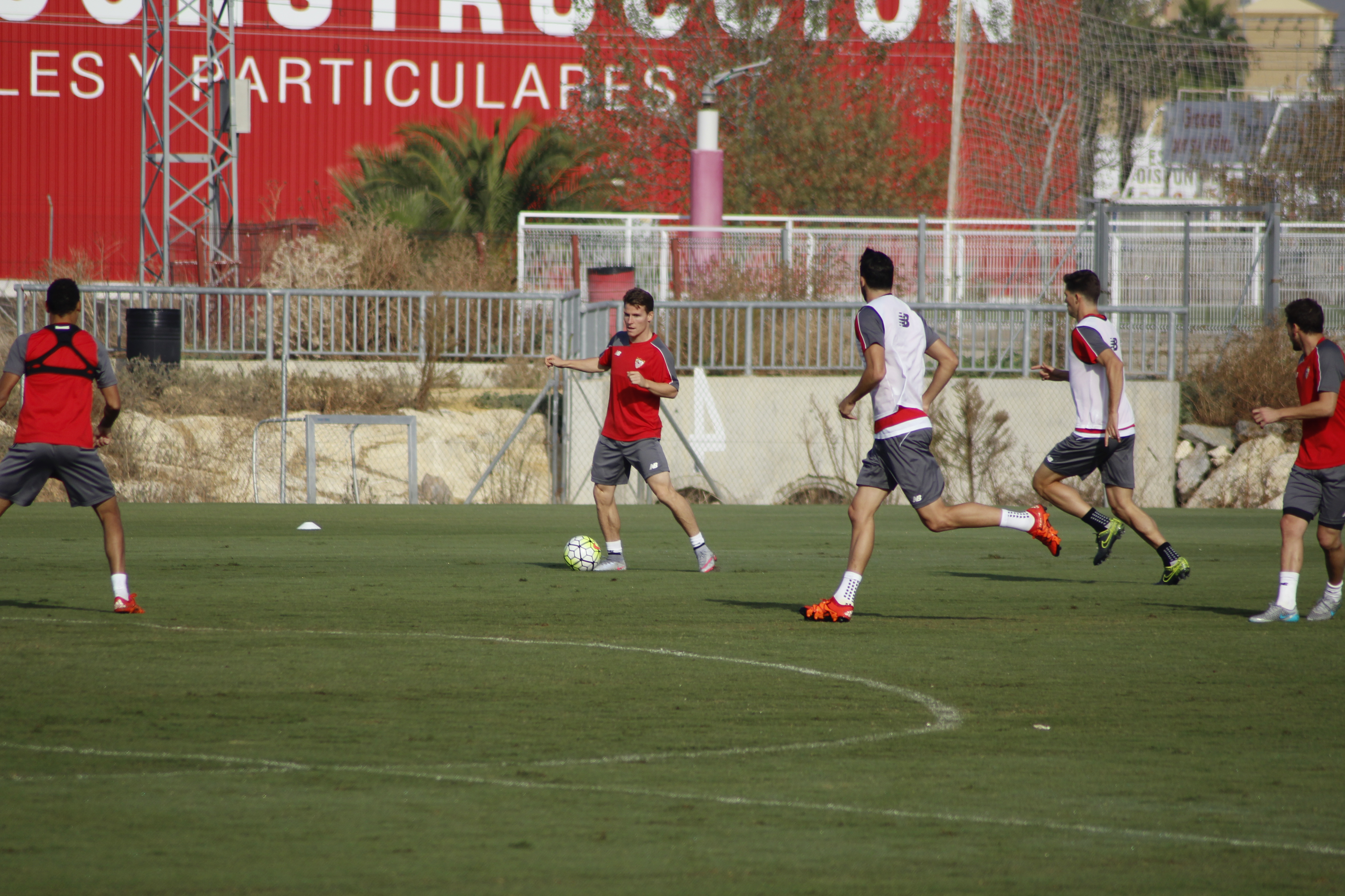 El Sevilla FC entrena en la CD
