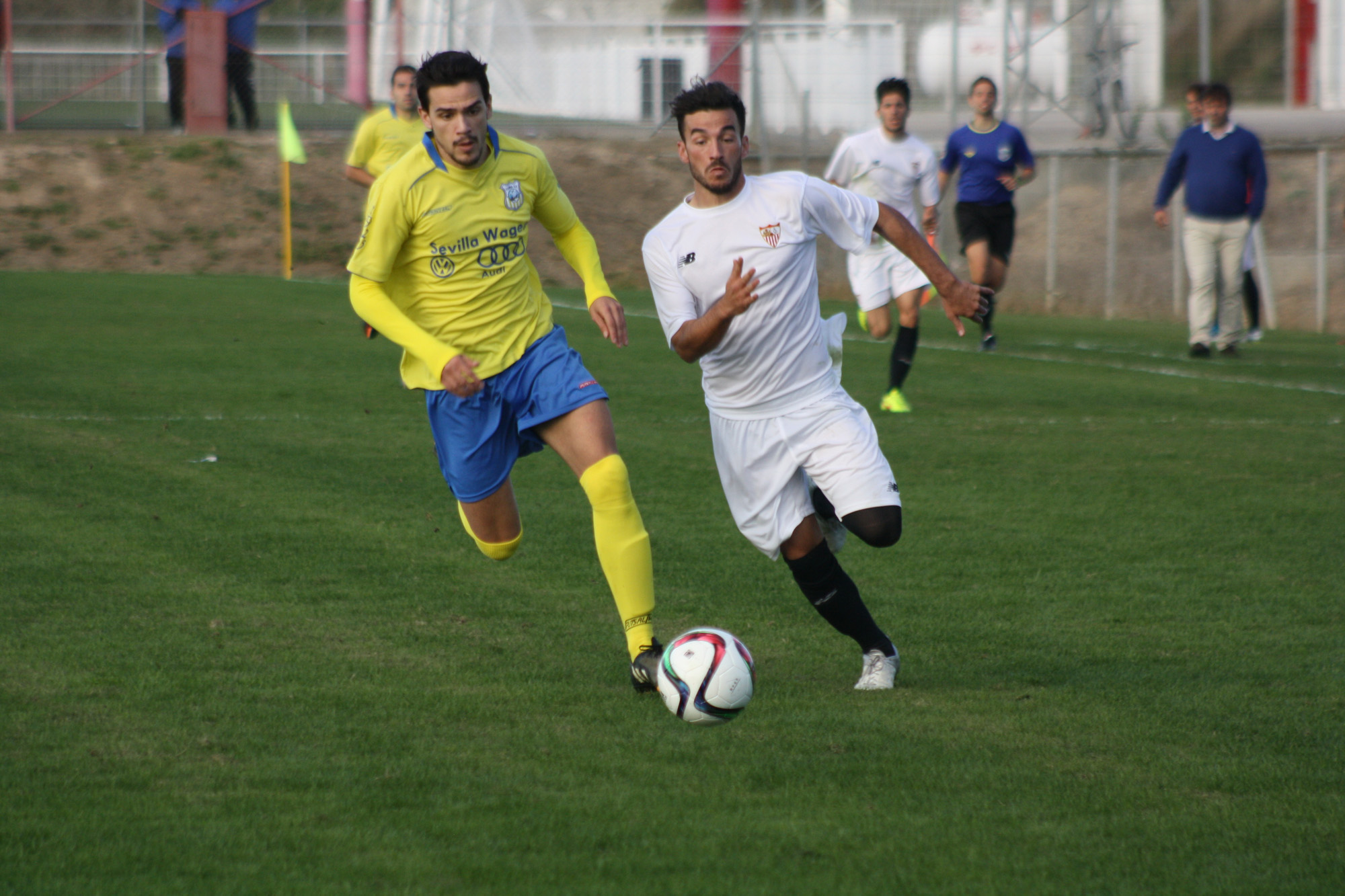 Giráldez en el partido ante el Coria