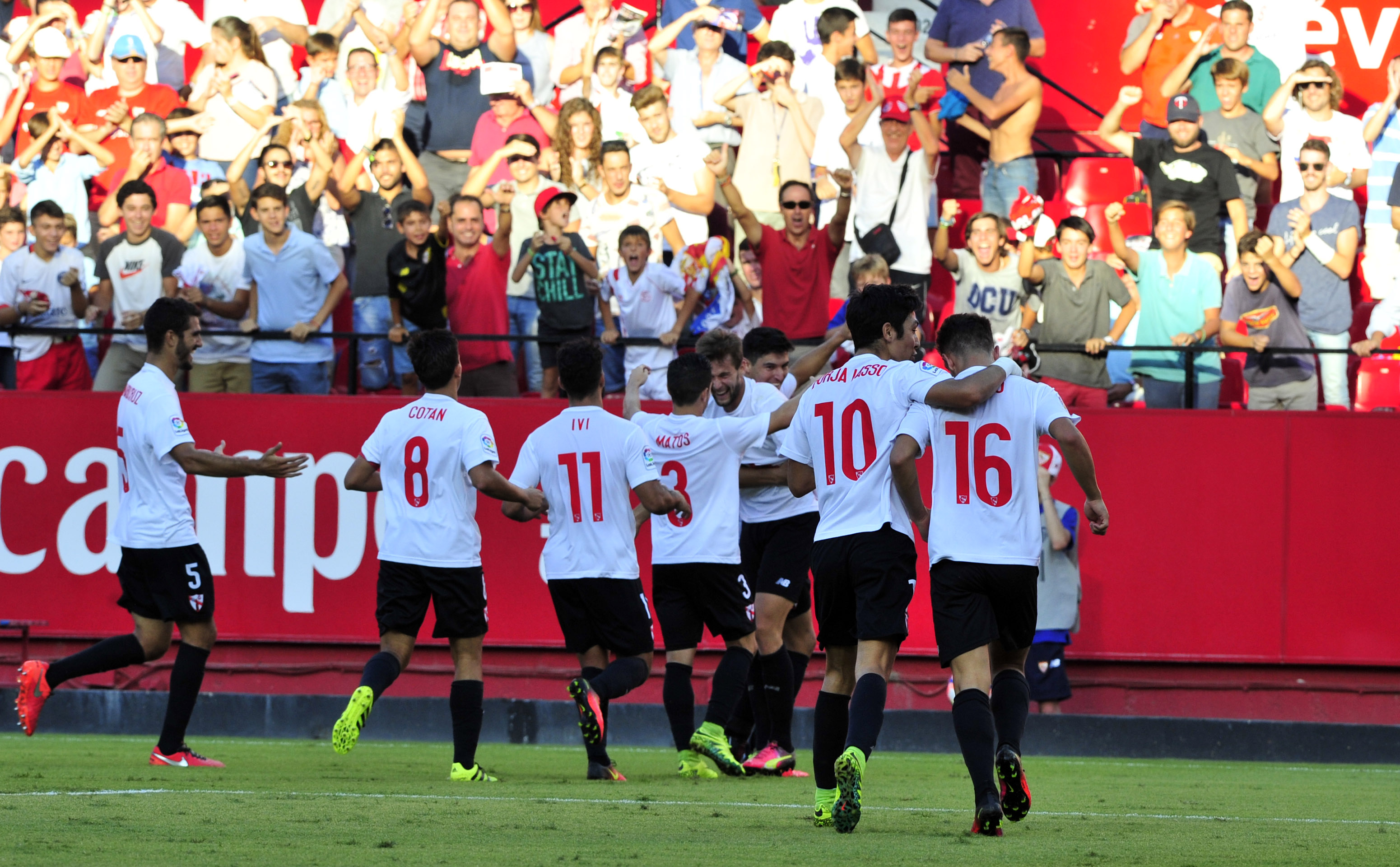 Gol del Sevilla Atlético contra el Huesca