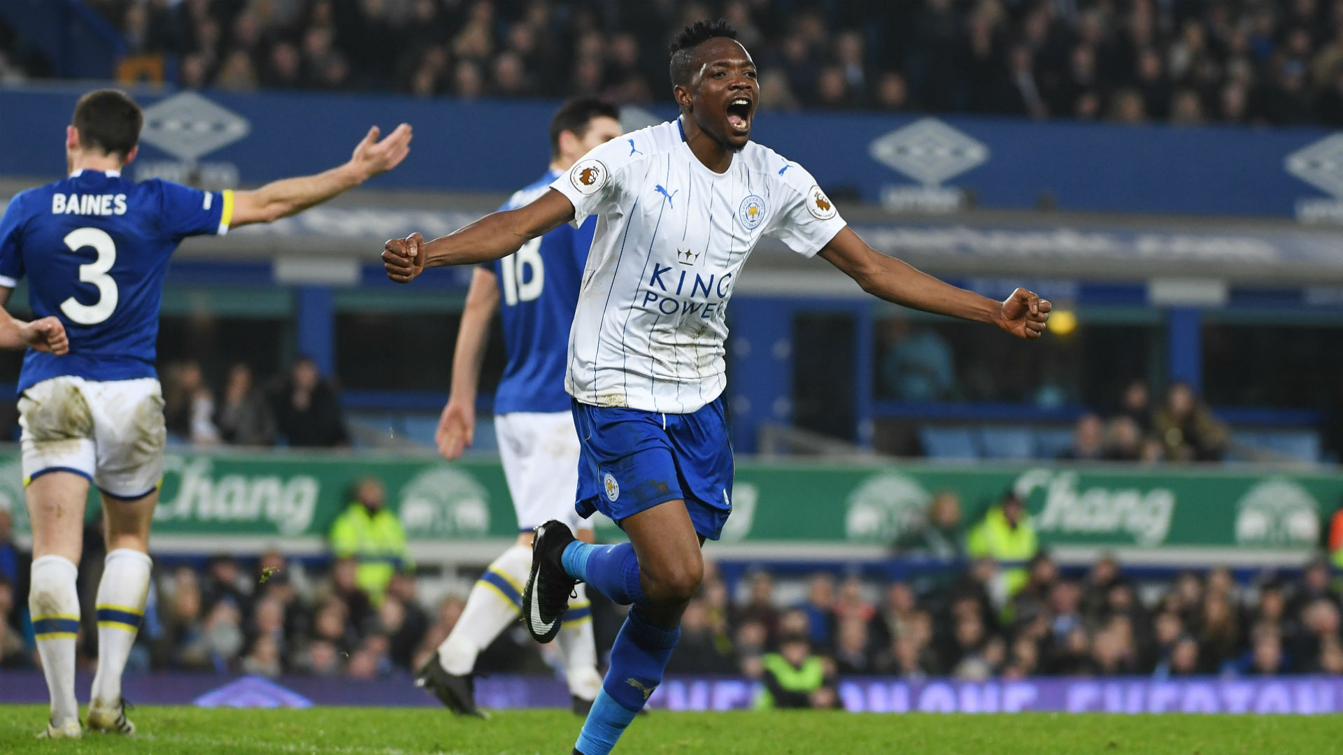 Musa celebra un gol ante el Everton