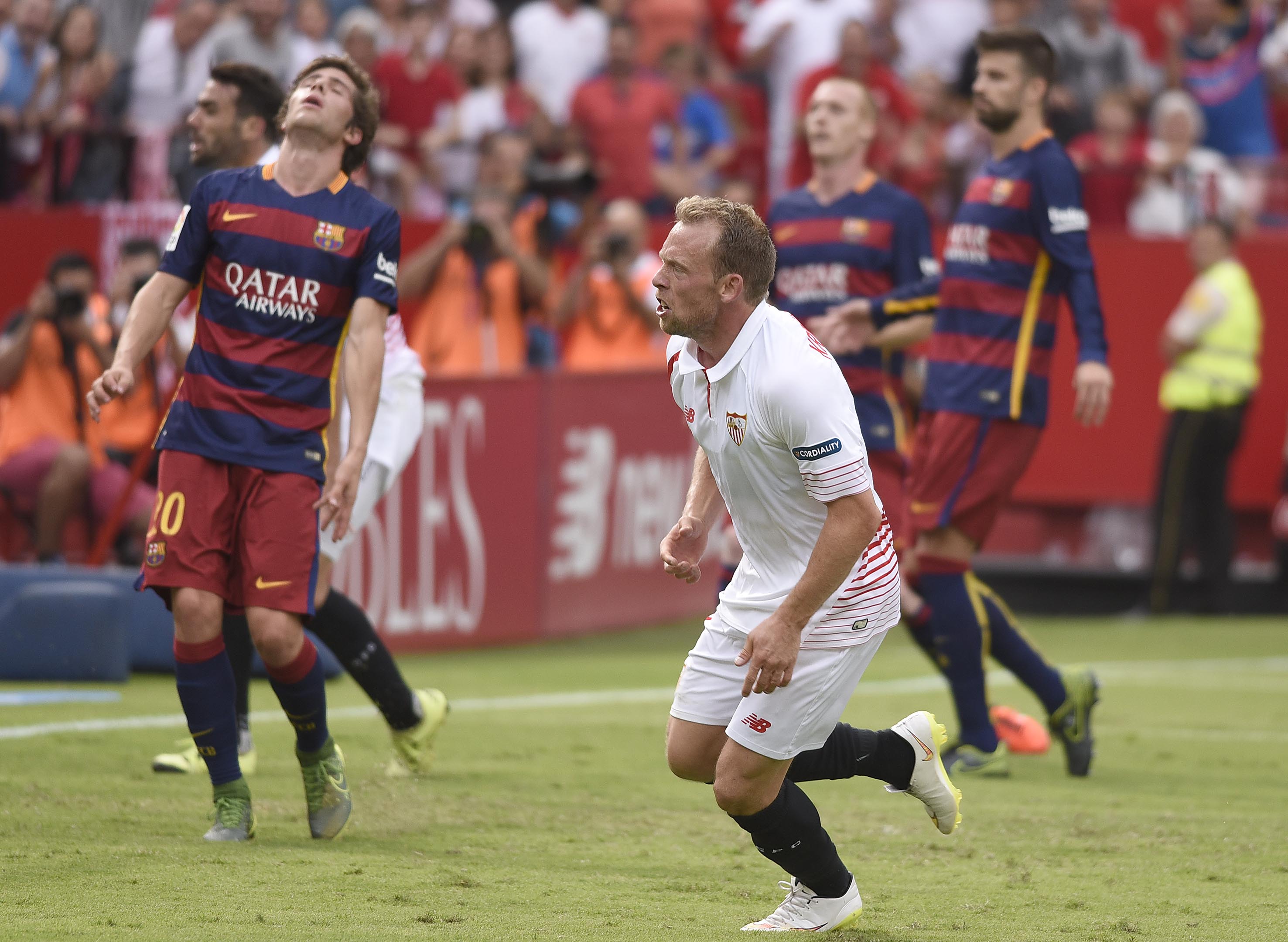 Krohn-Dehli en el Sevilla FC-FC Barcelona