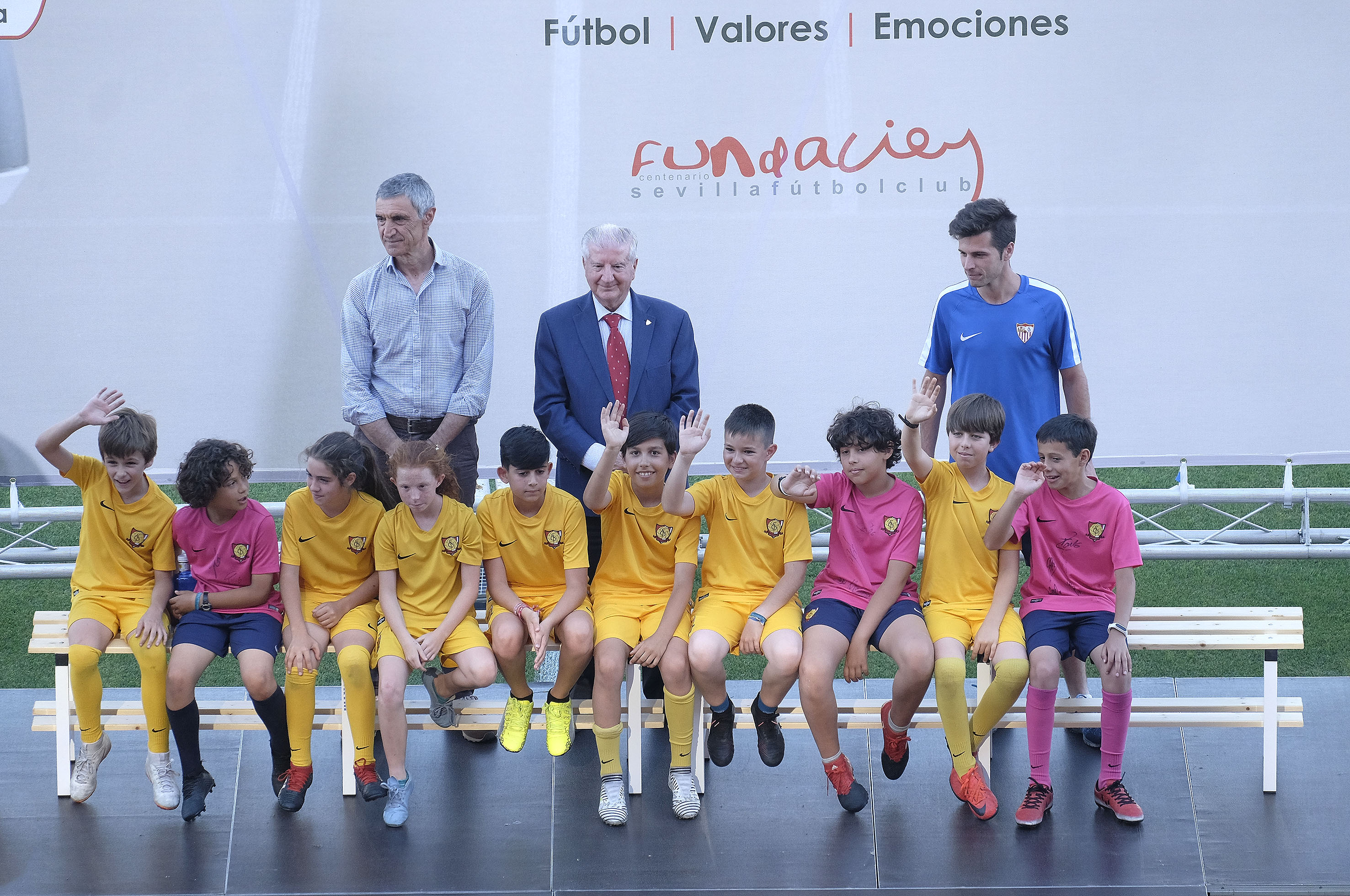 Clausura 11ª temporada de la Escuela de Football Antonio Puerta