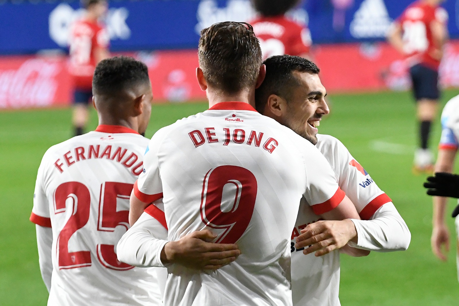 El Sevilla FC celebra el segundo gol en Pamplona