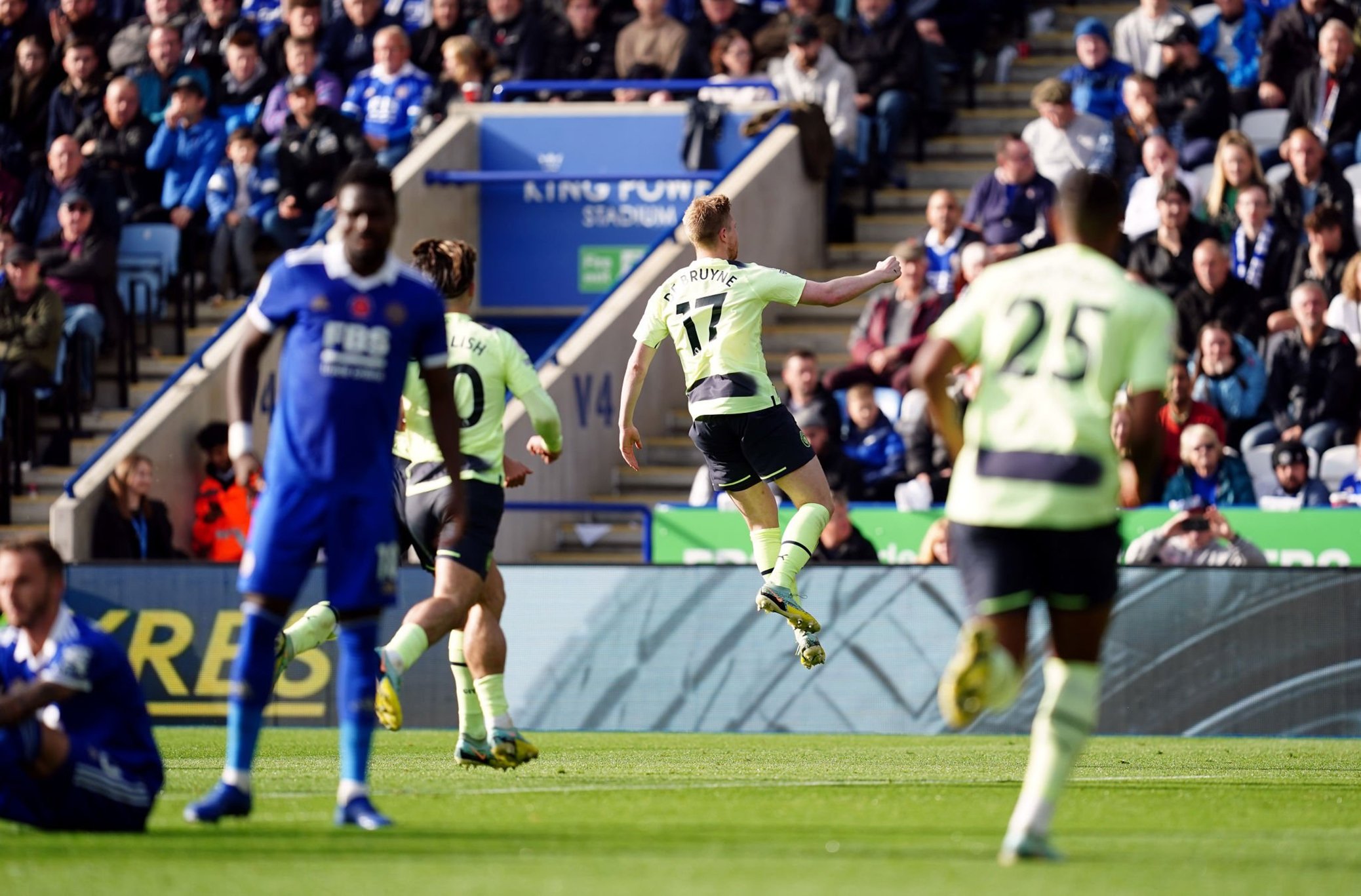 De Bruyne celebra un gol ante el Leicester City