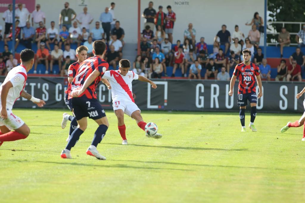 Imagen del Sevilla Atlético frente al Yeclano Deportivo