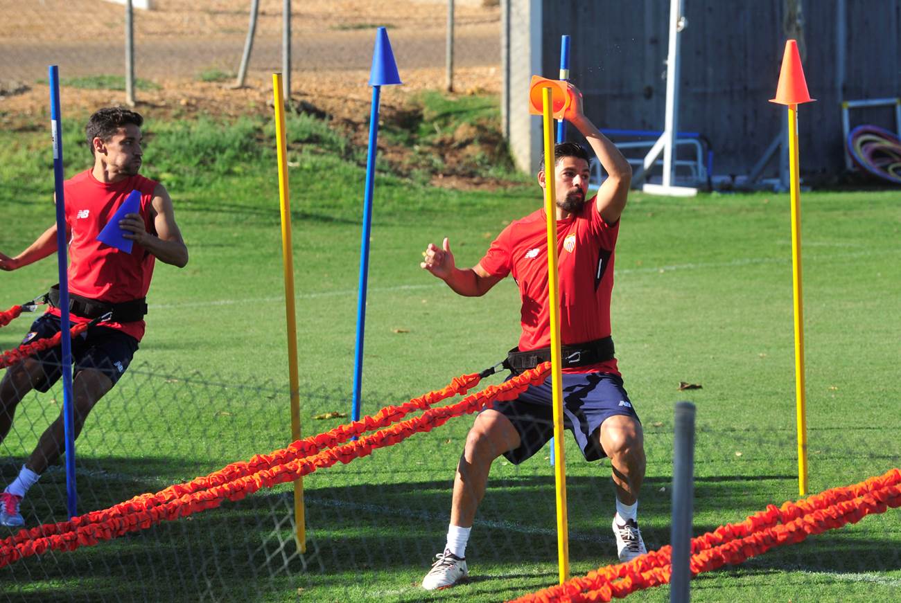 Jesús Navas and Nolito train with Sevilla FC