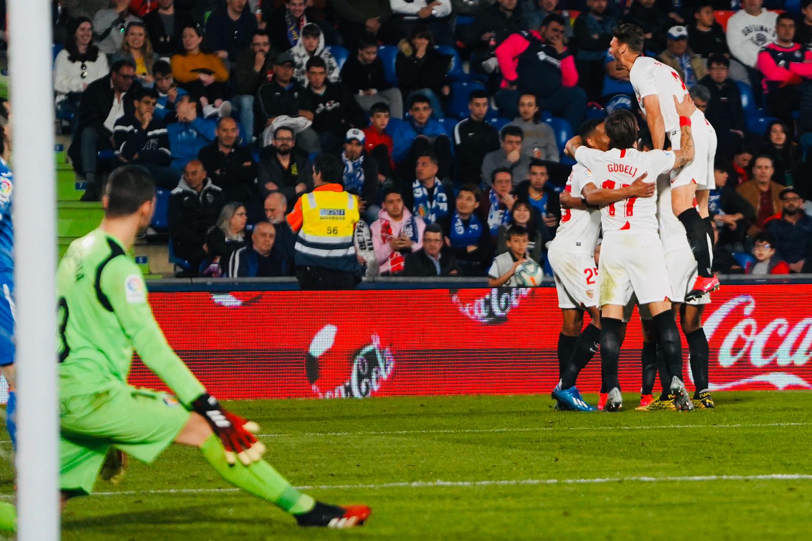 Sevilla FC celebrate a goal against Getafe