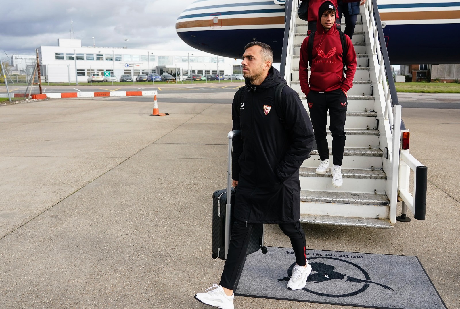 Sevilla FC arriving in London