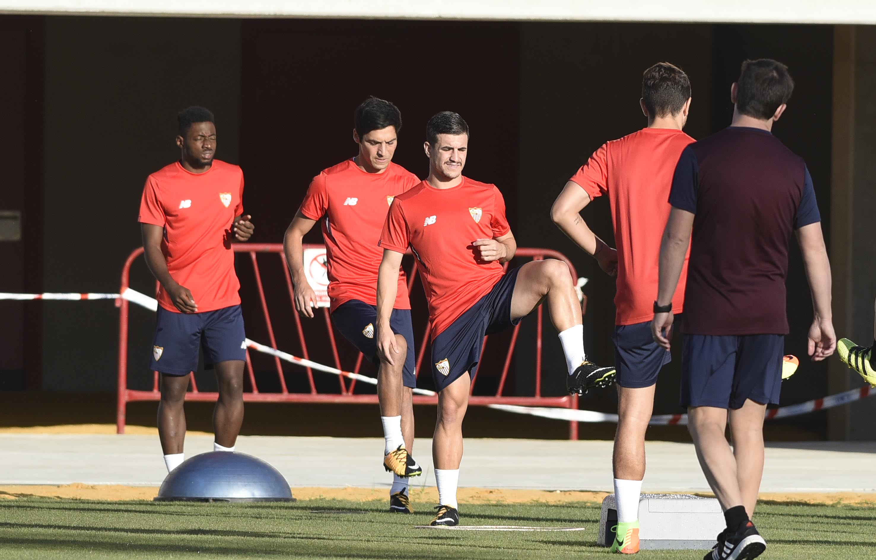 Matos del Sevilla FC en un entrenamiento