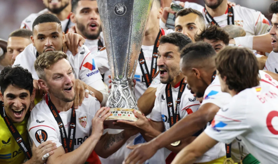 El Sevilla FC levanta la Europa League en Budapest