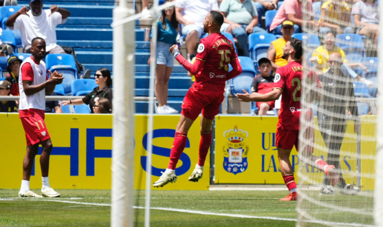 En-Nesyri celebra su gol ante Las Palmas