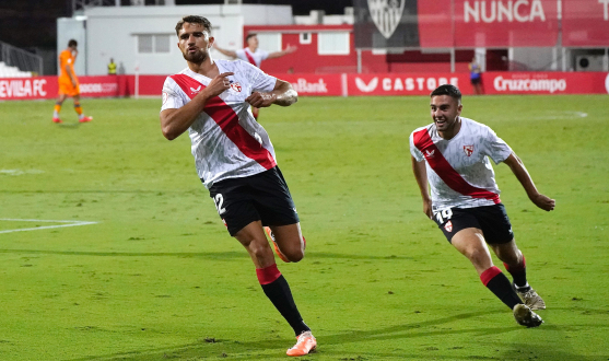 Imagen de García Pascual celebrando el gol ante el Real Madrid Castilla