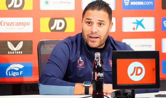 David Losada, en la rueda de prensa previa al encuentro ante el Granada CF