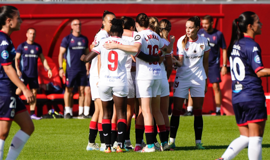 Celebración de gol del Femenino ante el RC Deportivo ABANCA