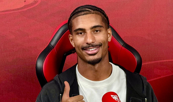 Loïc Badé, en el canal oficial de Twitch del Sevilla FC