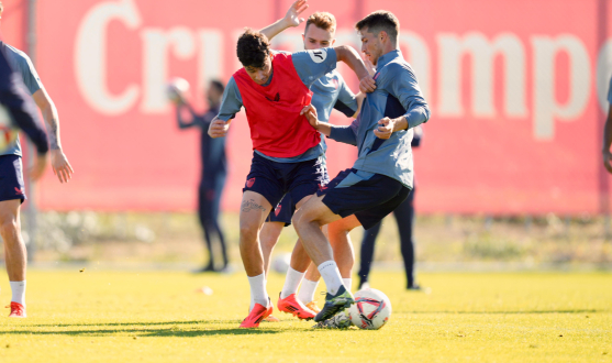 Entrenamiento del Sevilla FC en la ciudad deportiva