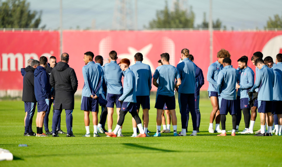 Entrenamiento del Sevilla FC en la ciudad deportiva