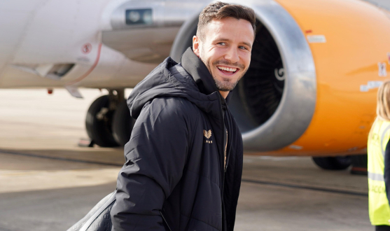 Saúl en el aeropuerto de Gerona