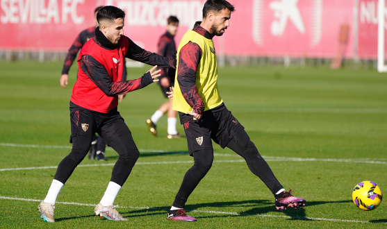 El Sevilla FC trabajó este domingo en la ciudad deportiva