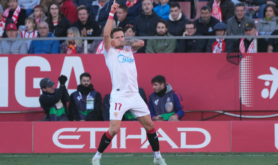 Saúl del Sevilla FC ante el Girona