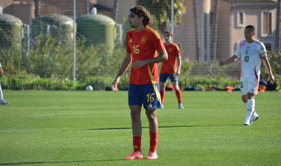 Nico Guillen con la selección española sub-17