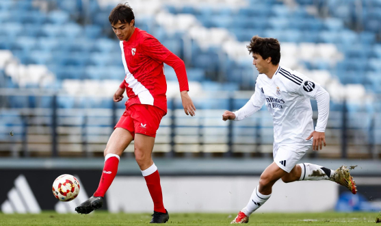 Imagen de Lulo ante el Real Madrid Castilla