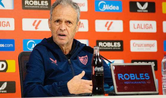 Joaquín Caparrós rueda de prensa Real Madrid