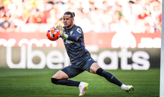 Nyland en el partido frente al Real Madrid