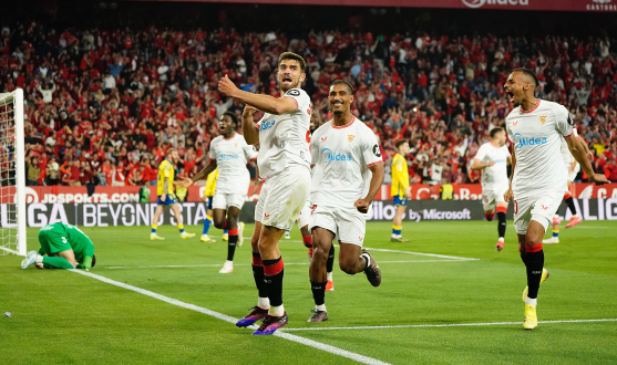 García Pascual celebra su gol ante Las Palmas