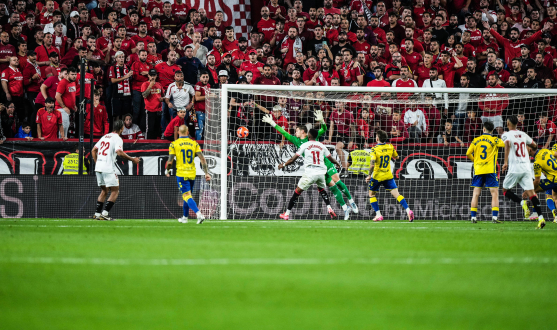 El Sevilla FC marca ante la UD Las Palmas