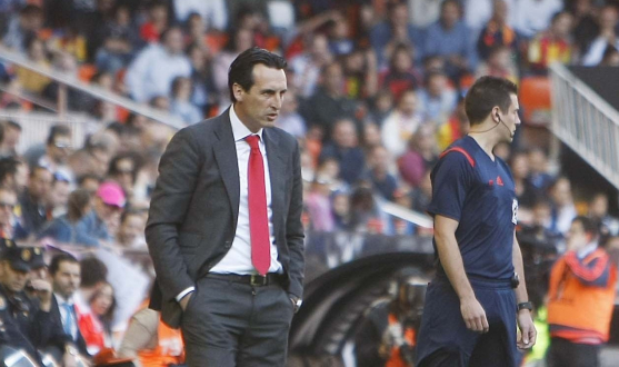Unai Emery en el Valencia-Sevilla de la Jornada 32 de Liga.