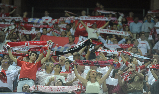 Imagen de la afición del Sevilla FC