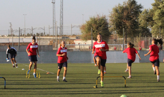 El Sevilla Femenino en un entrenamiento