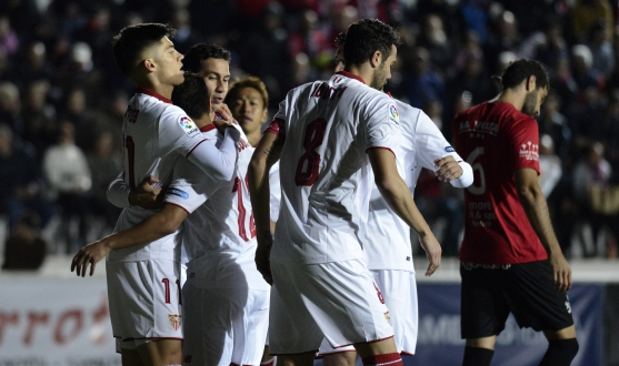 Partido entre el Formentera y el Sevilla FC