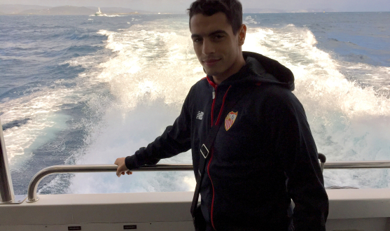 Ben Yedder en el ferry hacia Formentera
