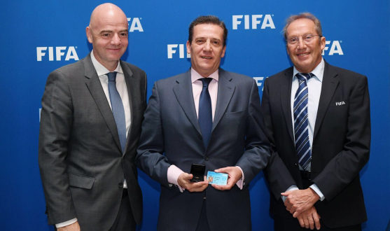 José María Cruz, en la FIFA