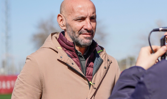 Monchi atendió a los medios en la ciudad deportiva Monchi, Sevilla FC