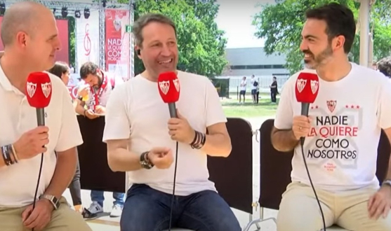 Gran cobertura de los medios oficiales en Budapest Sevilla FC Media
