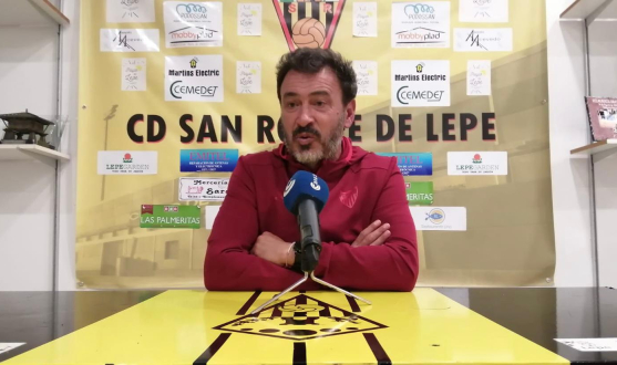 Imagen de Jesús Galván, técnico del Sevilla Atlético Imagen de Jesús Galván, técnico del Sevilla Atlético