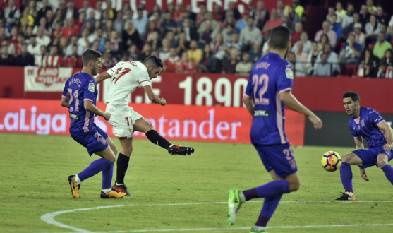 Gol de Sarabia con el Sevilla FC