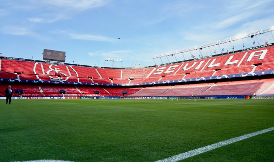 Estadio Ramón Sánchez-Pizjuán Estadio Ramón Sánchez-Pizjuán