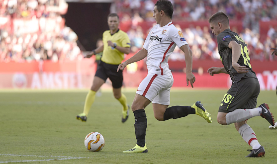 Wissam Ben Yedder for Sevilla FC against Standard