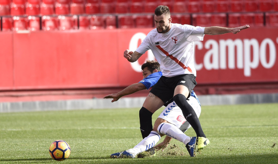 Carrillo del Sevilla Atlético ante el Tenerife